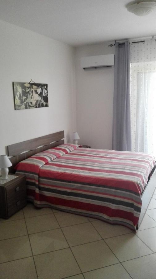 B&B I Girasoli Soverato Marina Dış mekan fotoğraf
